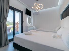 SithoniaRS Luxury 1st Floor Apartment With SeaView, luxury hotel in Neos Marmaras