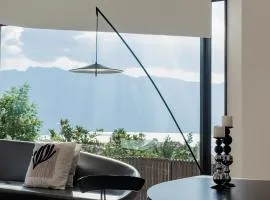 Cicer Cliff Lake View Villa 汐色海东方悬崖海景别墅