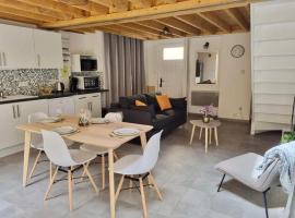 Maison avec Extérieur - Stationnement Gratuit