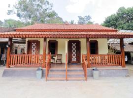 Homestay Nike Bed، فندق في Kembanglimus