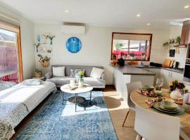 Beach Garden Getaway, hotel u gradu 'Cheltenham'