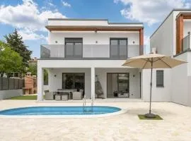 Beautiful Home In Labin With Outdoor Swimming Pool