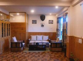 Alpine Lodge And Stays, farm stay in Shangarh