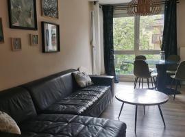 appartement cosy à 10 min du centre de Strasbourg, huoneisto kohteessa Strasbourg