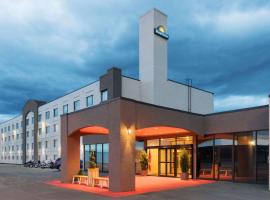 Days Inn by Wyndham Cranbrook Conference Centre, hotell i Cranbrook
