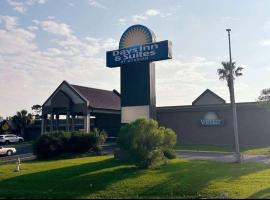 Days Inn & Suites by Wyndham Jennings, hotel in Jennings