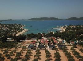 Mobile Home PLAGE, hotel a Drage