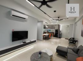 Homexuite Vacation @ Sri Indah, hotel s jacuzzi v destinaci Sandakan