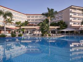 Atlantica Bay - Adults Only, hotel di Limassol