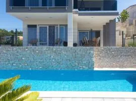 Villa M apartment Podstrana-private pool
