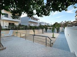 Noelia Seaside House, hotel in Plataniás