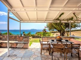 Alterra Vita Captain's Cabin, chalet a N&eacute;os Marmar&aacute;s