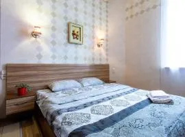 Malon Apartments
