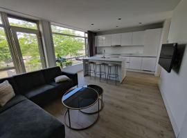 K50165 Modern apartment near the center and free parking, hotel in Eindhoven