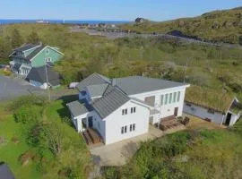 Sørvågen Villa luxury home with sauna