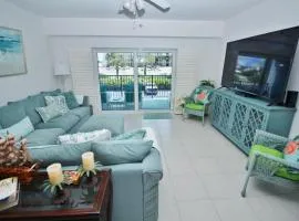 Oceanwalk 2-203