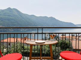 La Dolce Vista by My Home In Como، فندق في مولترازيو