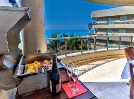 Sands Beach Breaks Ballito Manors, отель с удобствами для гостей с ограниченными возможностями в Баллито