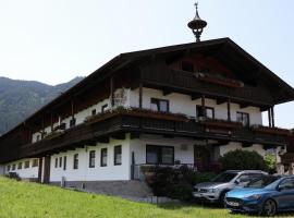 Neubauhof, nhà nghỉ trang trại ở Reith im Alpbachtal