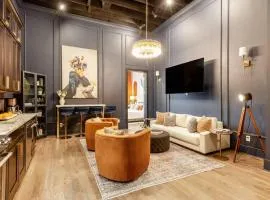 Luxurious Loft-Downtown Nash204