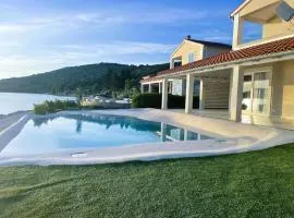 Villa Niki