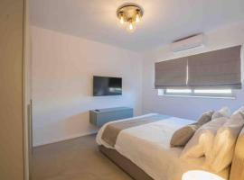 Wanderlust 2, hotel in Sliema