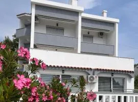 Villa Rosa Rooms