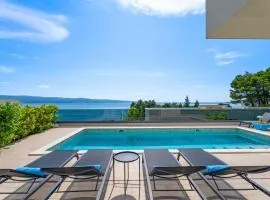Luxury, seafront Villa IVAN with heated pool only 100m from beach