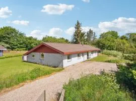 5 Bedroom Pet Friendly Home In Oksbøl