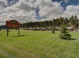 Rock Crest Lodge & Cabins, hotell i Custer