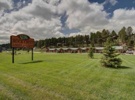 Rock Crest Lodge & Cabins, hotel v destinaci Custer