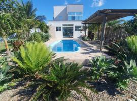 Casarão de frente para a lagoa de Praia Seca, country house sa Praia Sêca