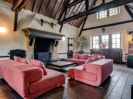 Villa in Vielsalm with Private Spa