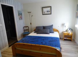 Bed & Breizh، فندق مع موقف سيارات في Férel