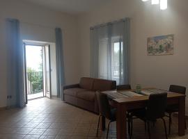 Casa Ines, cheap hotel in Maranola