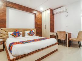 FabHotel Double Tree, hotell nära Mahavir Harina Vanasthali National Park, Hyderabad
