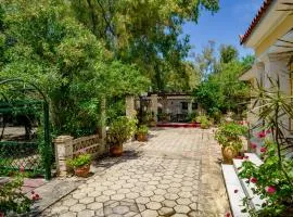 Yiolanda Pool Villa by "Elite"