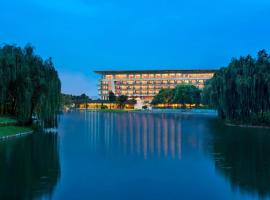 The Yuluxe Sheshan, Shanghai, A Tribute Portfolio Hotel, hotel near Shanghai Tianma Circuit, Songjiang