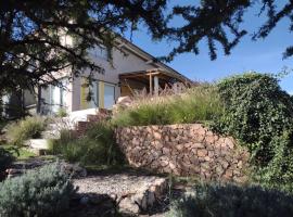 LOFT DE MONTAÑA -LaS RABONAS - PISCINA EXCLUSIVA, hotel i Las Rabonas