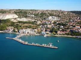 Apartments Sea Lena Balchik