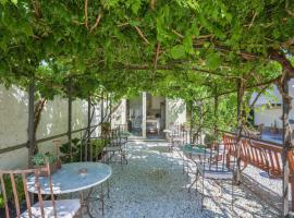 I Levrieri b&b, hotel in Torre del Lago Puccini