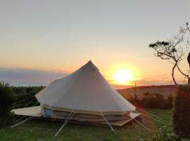 Tienda de lujo 5 personas - Camping Playa de Tapia, Zelt-Lodge in Tapia de Casariego