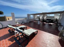 La terrazza sul mare, fjölskylduhótel í Santa Marinella