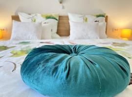 Mary Loo Apartments Rab