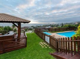 Modern & Tranquil Mitai House, hotel i Brenton-on-Sea
