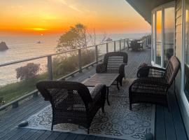 Whalerock Luxury Home, luxury hotel in Trinidad