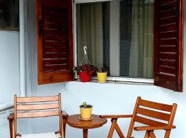 Elizas house, hotel v destinaci Nea Makri