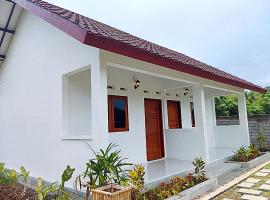Singon LOMBOK homestay, hotel in Selong Belanak