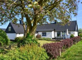 3 Bedroom Gorgeous Home In Borrby, Ferienhaus in Borrby