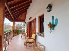 Cabanas Las Pencas, HOSTERIA、ミナ・クラベロのホテル